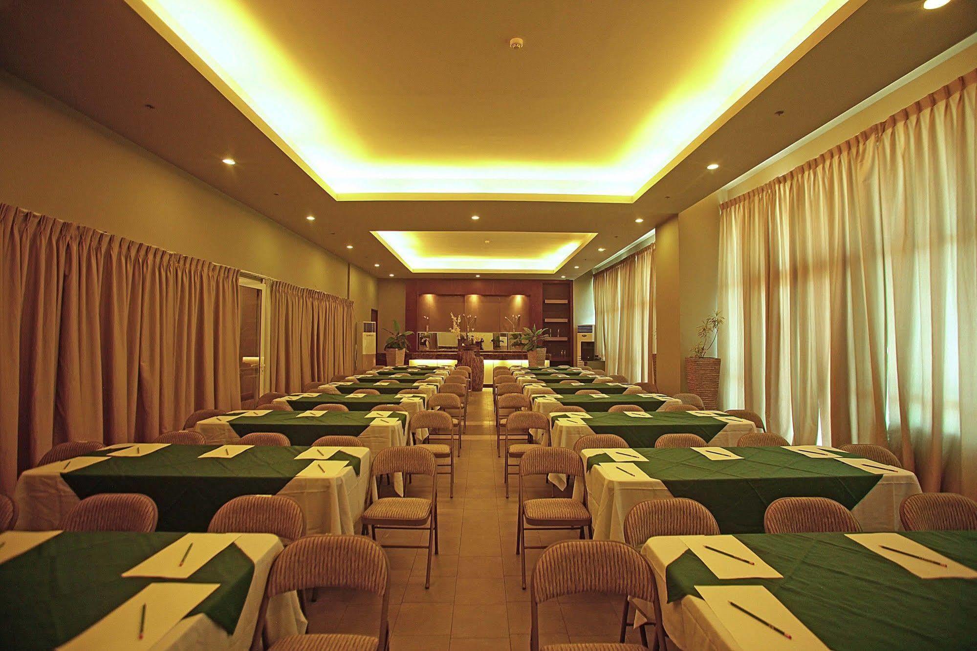 La Mirada Hotel Cebu Zewnętrze zdjęcie