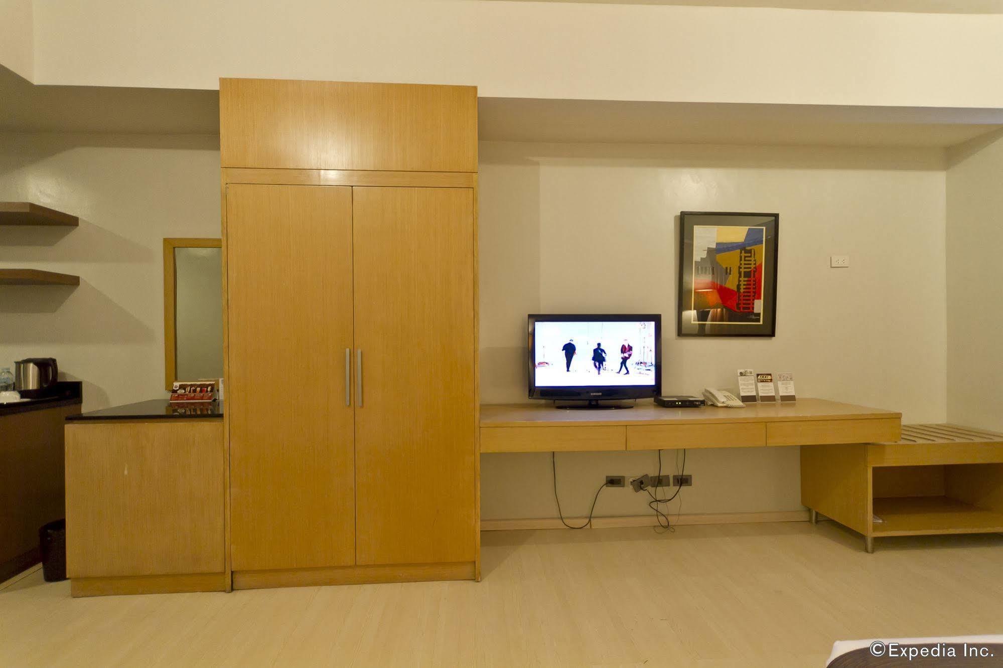 La Mirada Hotel Cebu Zewnętrze zdjęcie